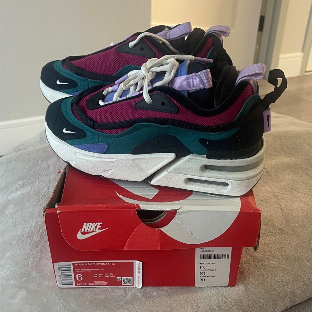 Nike Air Max Multicolor Sneakers